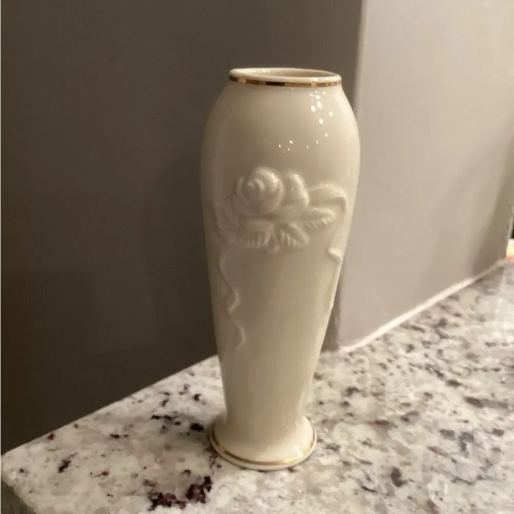 Lenox Rosebud Vase